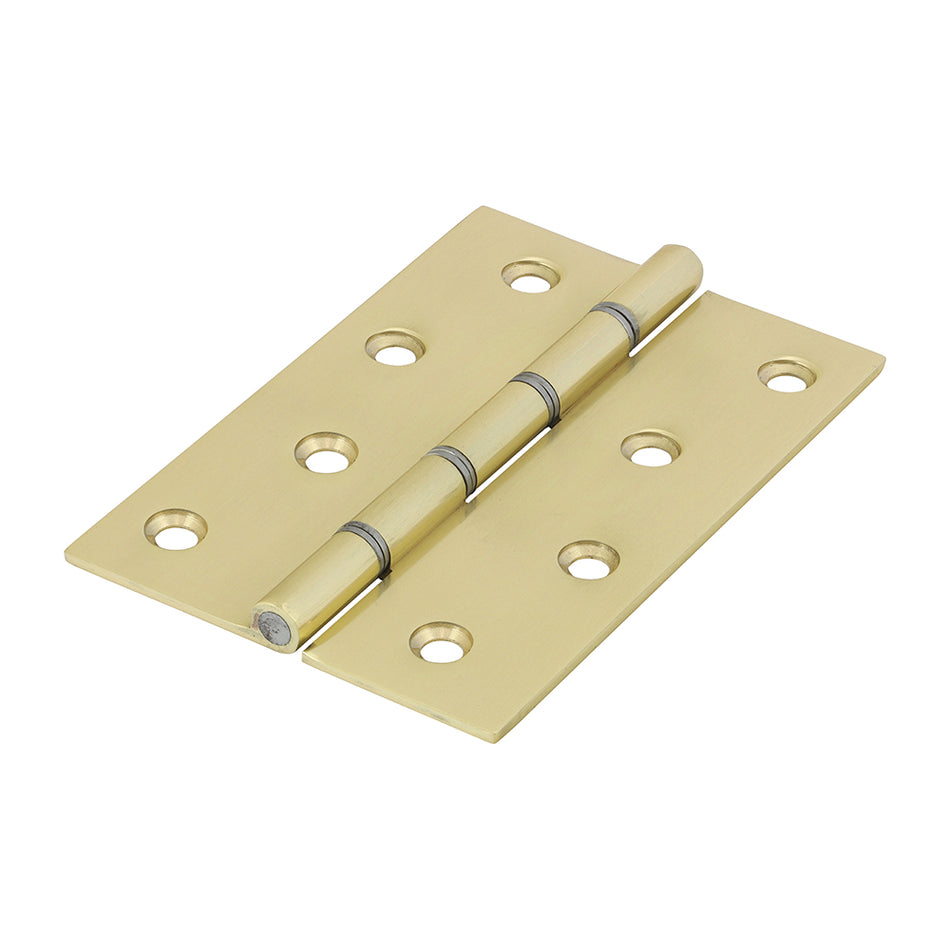 Double steel washered hinges are made to a high specification from solid drawn brass with steel pins. They are ideal for hanging internal doors in domestic applications. Featuring steel washers for long lasting operation and to prevent knuckle wear. Fixings included.